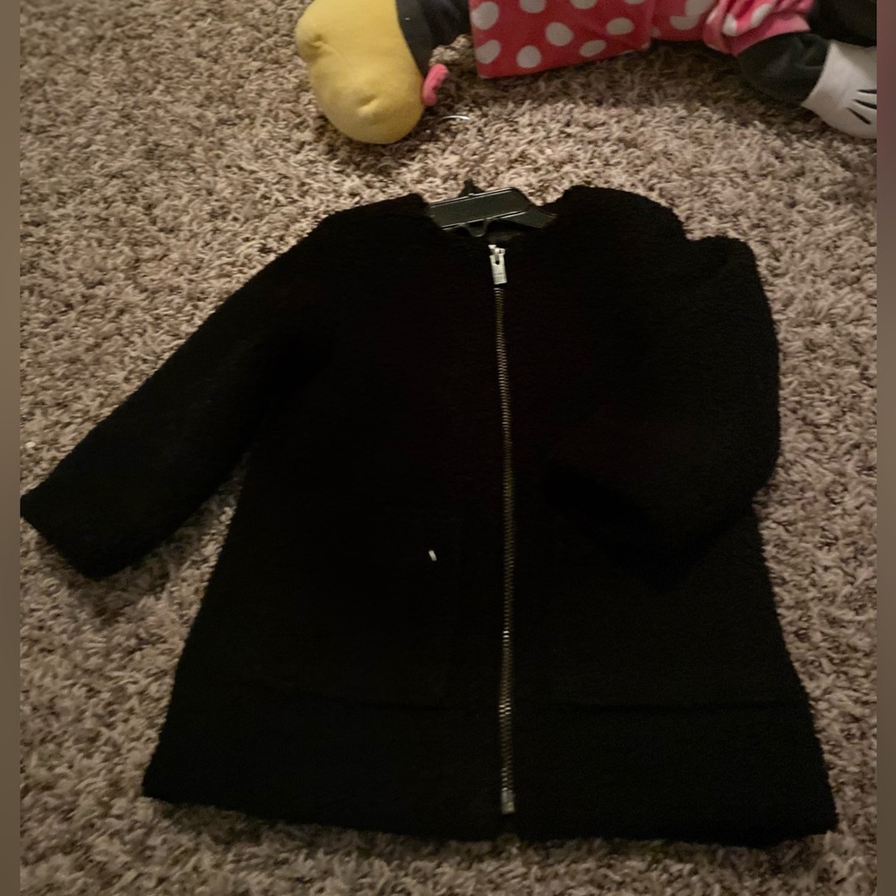 Gap black sherpa coat 18-24. M